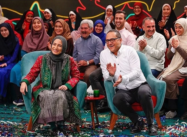 رامبدِ سانسورچی، صداوسیمای بازنده و وریای قهرمان 